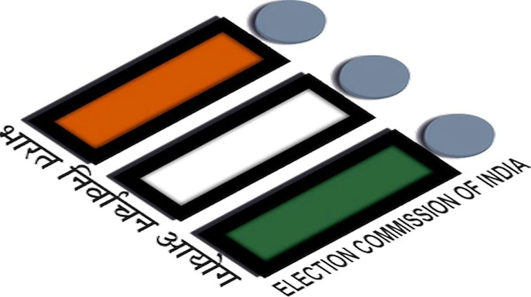 Give on stamp paper you disclosed all info on electoral bonds under RTI: CIC to EC