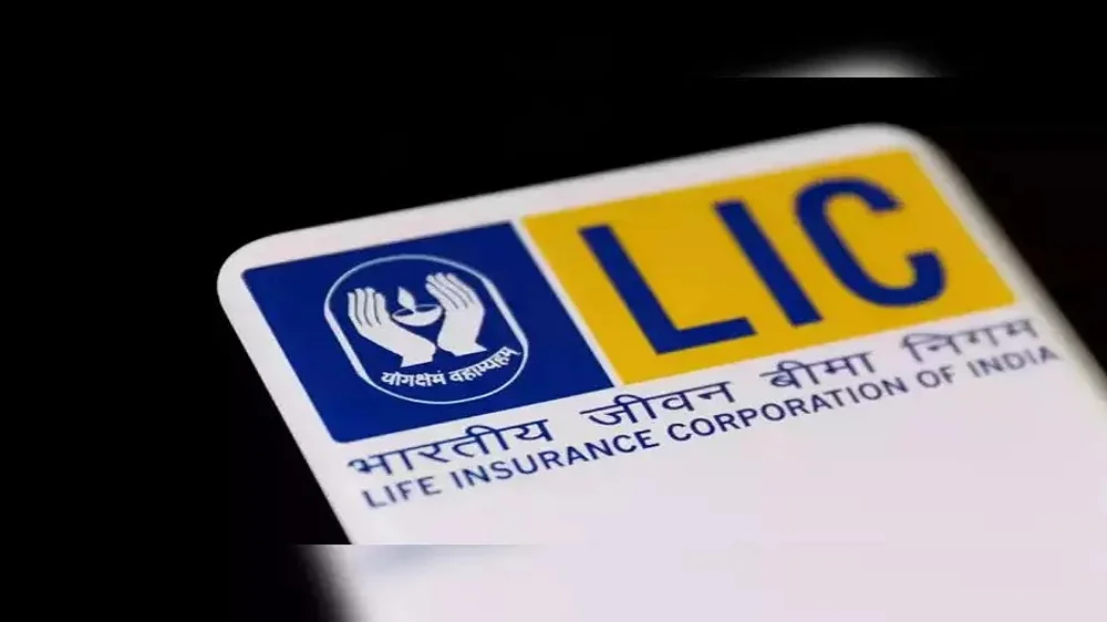 LIC Share Drops to New Low Today, M-Cap Slips Near Rs 4.5 Lakh Cr; Buy, Sell or Hold?