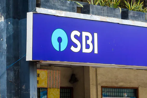 Govt Plans to Begin Next Round of PSB Mergers Soon, Aims To Have 4-5 Big Banks: Report